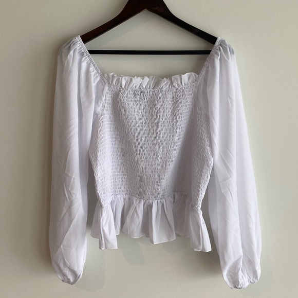 NWT Nasty Gal Shirred Balloon Sleeve Top (Plus) - Picture 6 of 11